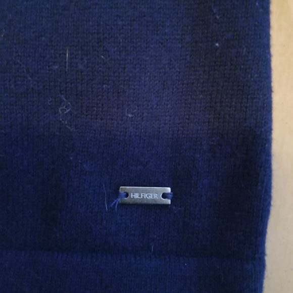 TOMMY HILFIGER 90's button-down cardigan with tuxedo front ruffle - Picture 8 of 10